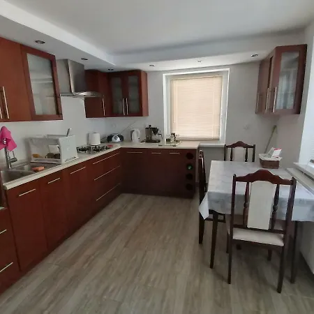 Robi Apartament *