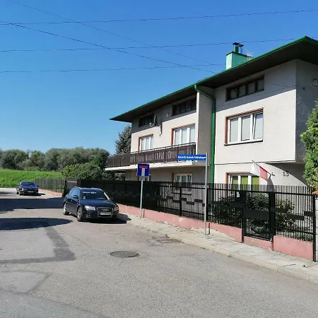Robi Apartament Konukevi Tarnów