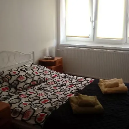 Konukevi Robi Apartament *
