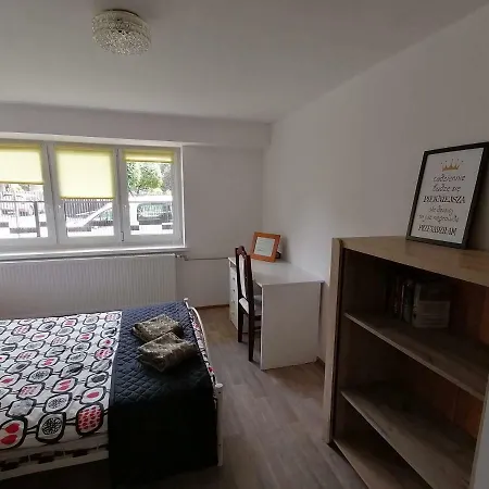 Robi Apartament *