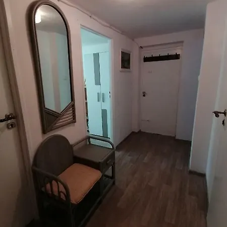 Robi Apartament