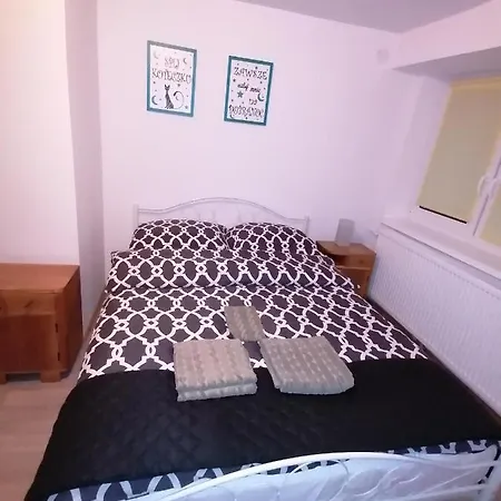 Robi Apartament